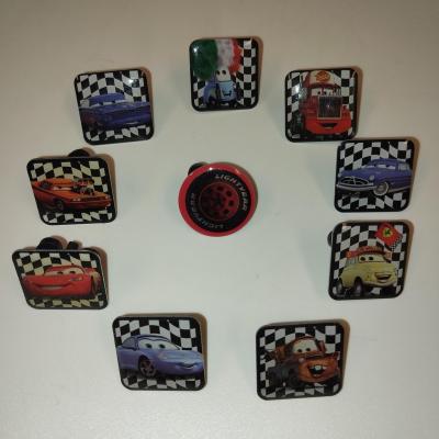 Cars lot 10 pin s disney edition carrefour 2010 lot n 11 occasion
