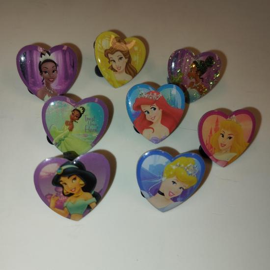 Disney princess lot 8 pin s disney edition carrefour 2010 lot n 24 occasion