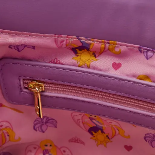 Disney raiponce scene princesse sac bandouliere loungefly 5
