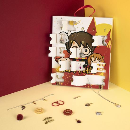 HARRY POTTER - Calendrier de l'Avent - Bijoux + Acc. Cheveux - 24 Pc. :  : Bijoux Cerda Harry Potter