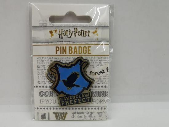 Harry potter pin badge enamel ravenclaw prefect 1