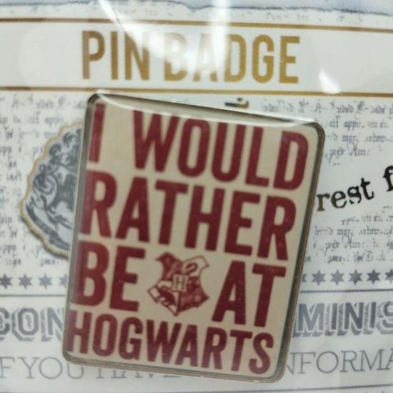 Harry potter pin s email slogan de poudlard 2
