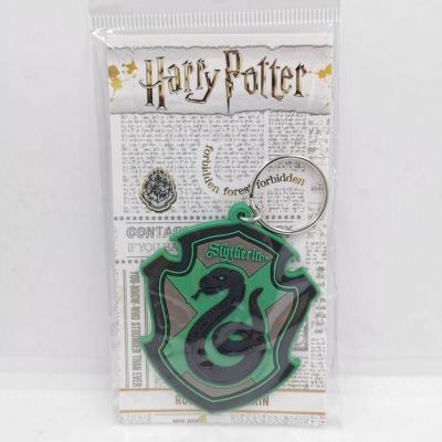 Harry potter slytherin porte cles caoutchouc 1