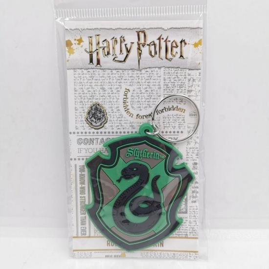 Harry potter slytherin porte cles caoutchouc 1