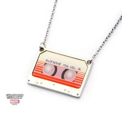 Les gardiens de la galaxie cassette awesome mix collier pendentif 1