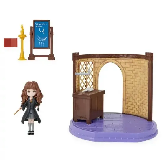 Magical minis charms classroom with exclusive hermione granger 4