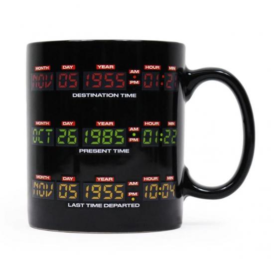 Retour vers le futur tasse a changement de chaleur heure et logo 1