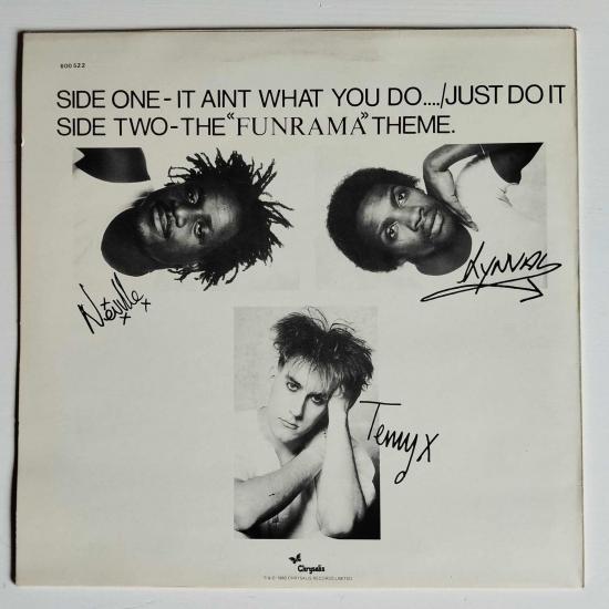 The fun boy three with bananarama it ain t what you do 1